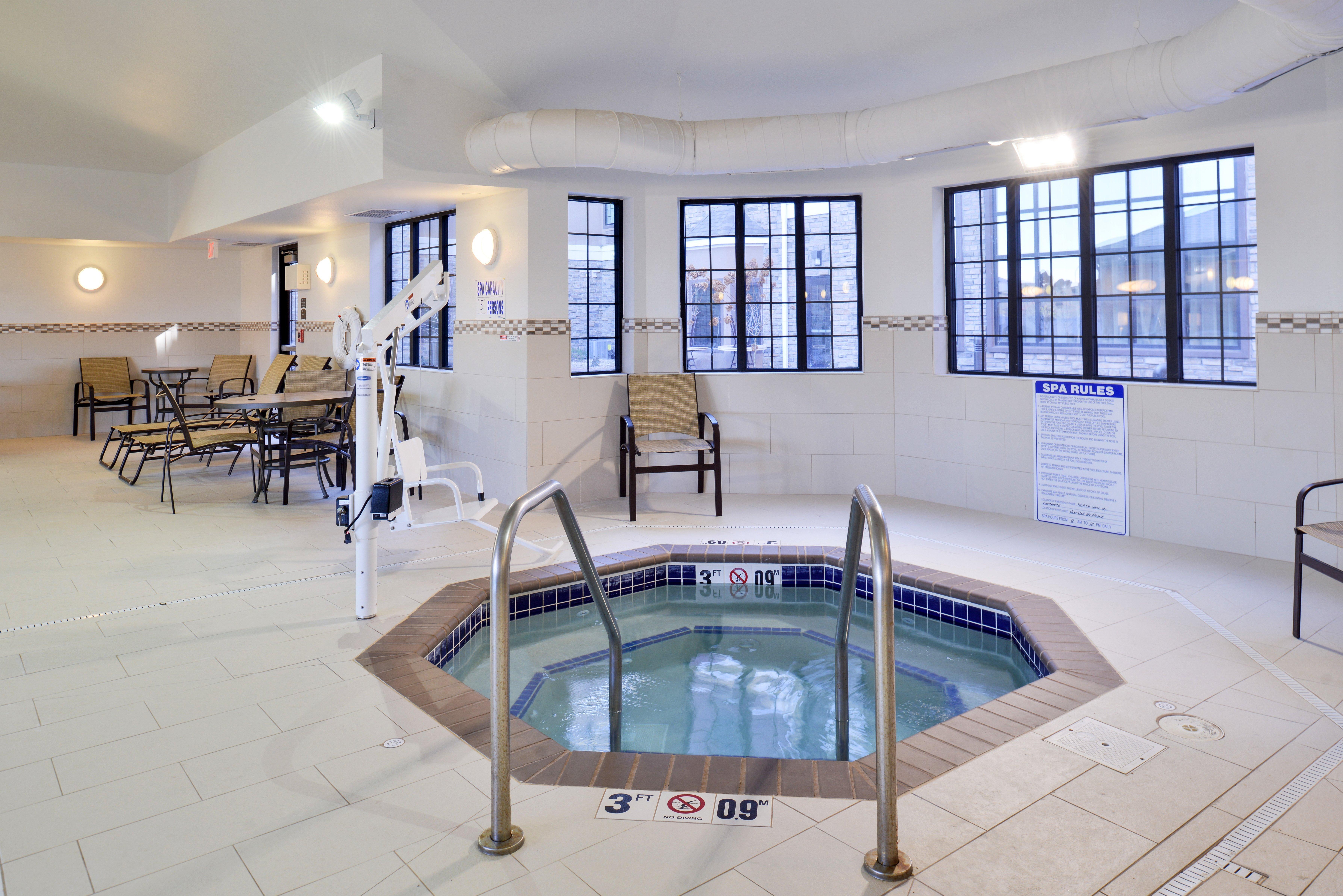 Staybridge Suites Rochester, an IHG Hotel Exterior foto