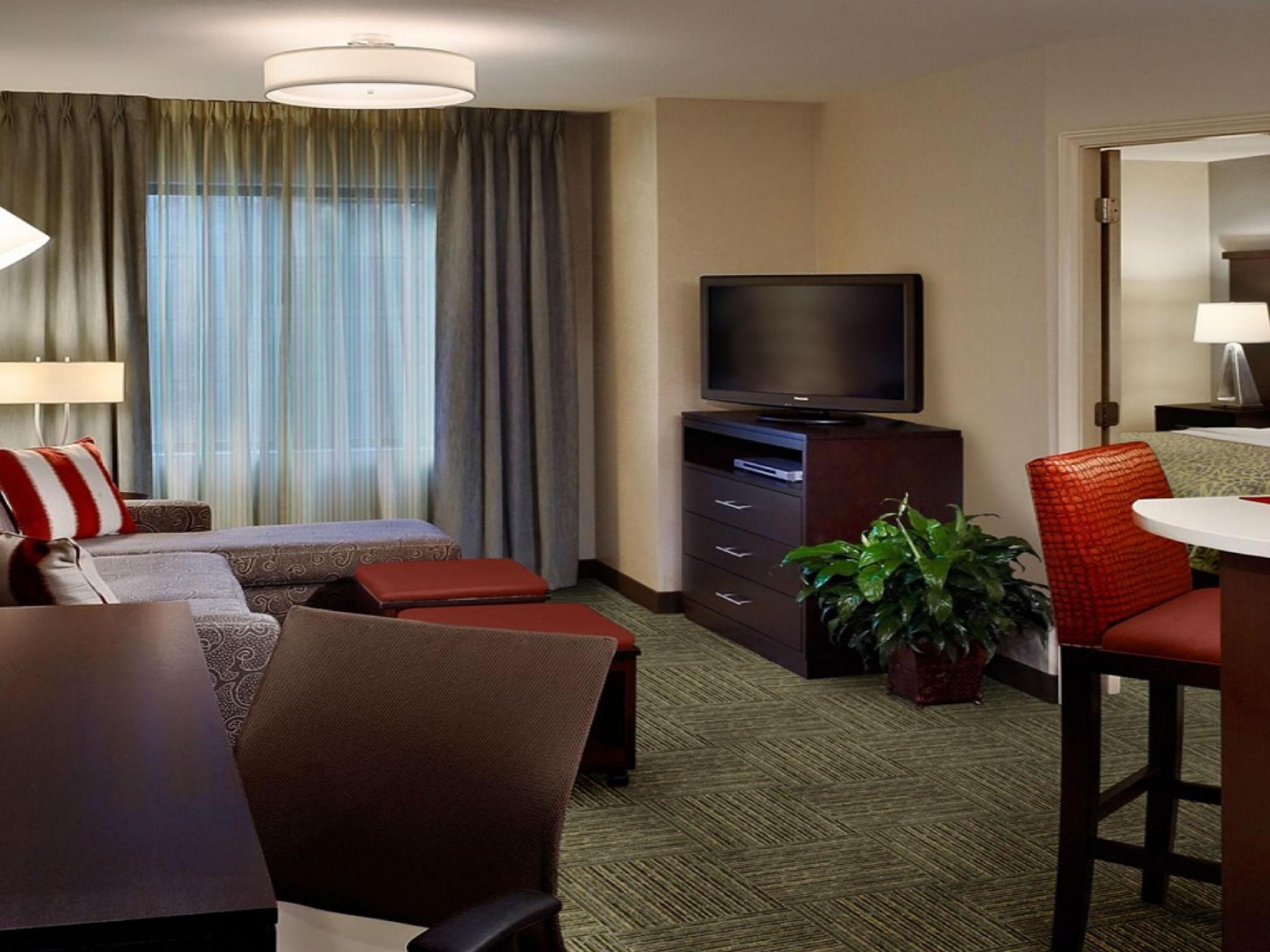 Staybridge Suites Rochester, an IHG Hotel Exterior foto