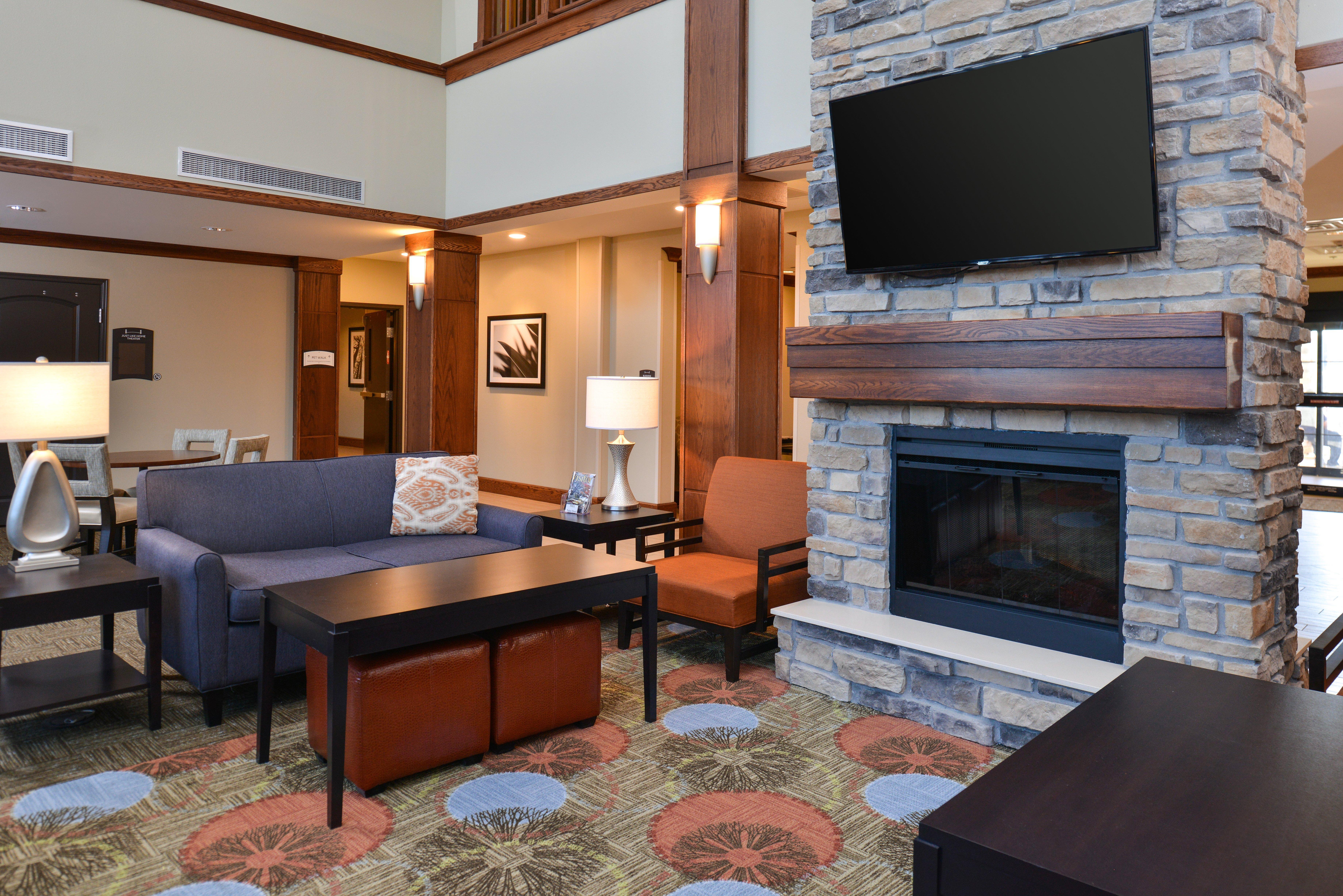 Staybridge Suites Rochester, an IHG Hotel Exterior foto